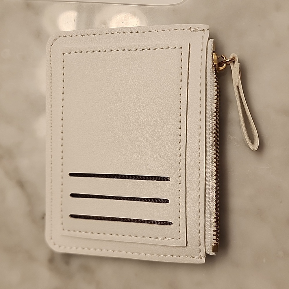 Wallet - Picture 2 of 4